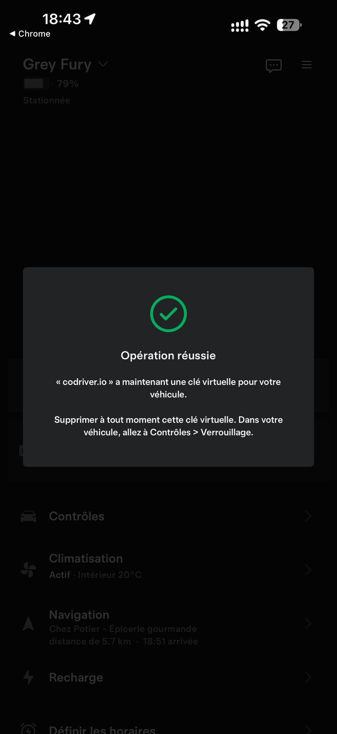 L’application Tesla affichant Opération réussie : codriver.io a maintenant une clé virtuelle pour votre véhicule